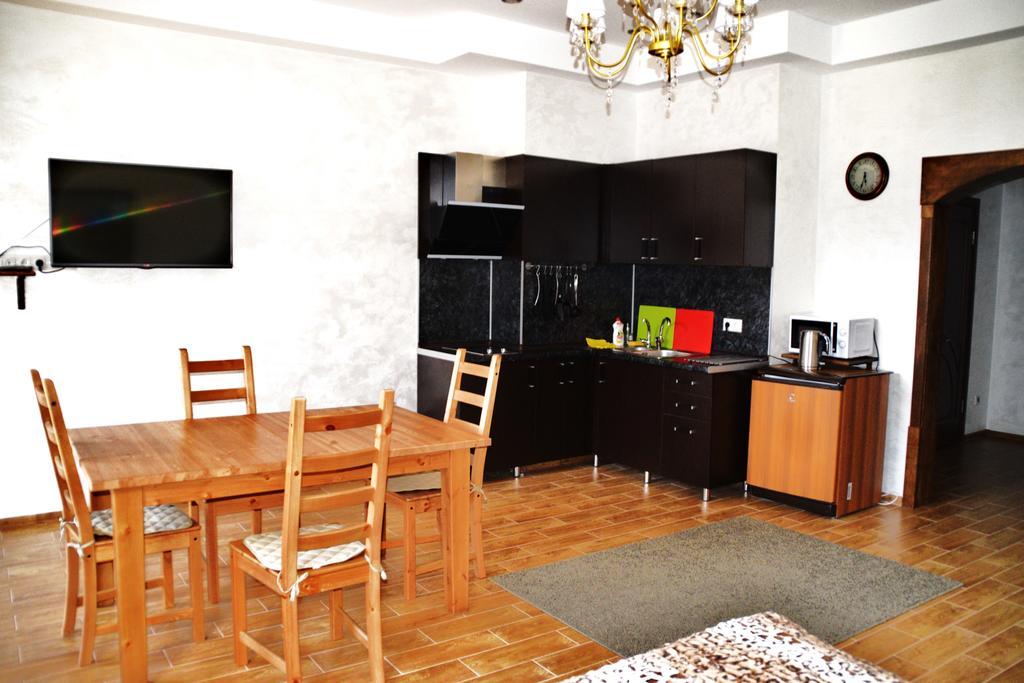 דומבאי Apartment Vershina חדר תמונה