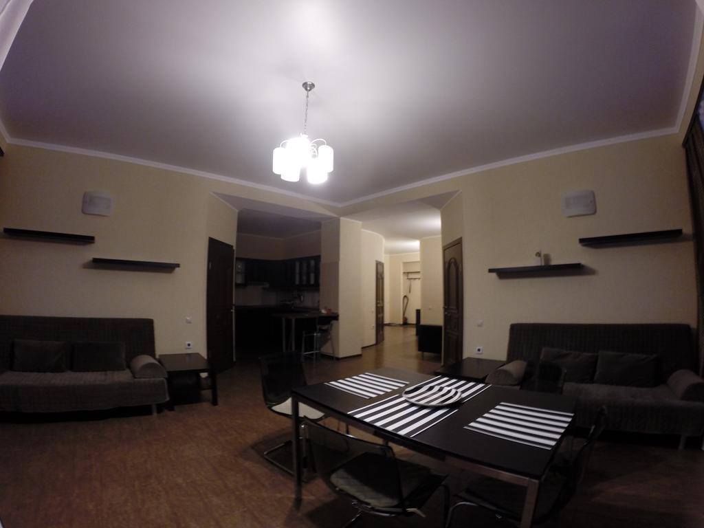 דומבאי Apartment Vershina חדר תמונה